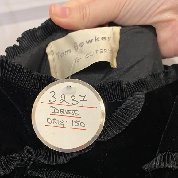 VTG 80s Crushed Velvet Black Sleeveless Party Dress NWT Deadstock - Picture 6 of 11